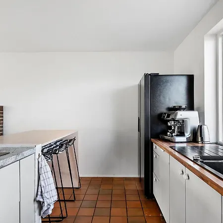 5 Bedroom Beautiful In Dom wakacyjny