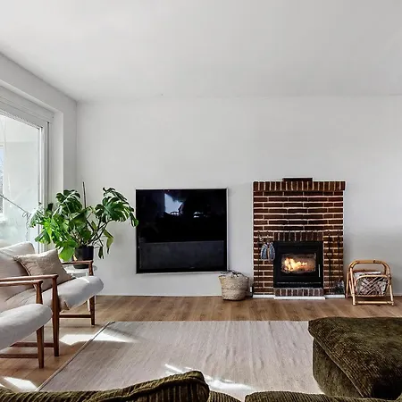 5 Bedroom Beautiful In * Gilleleje